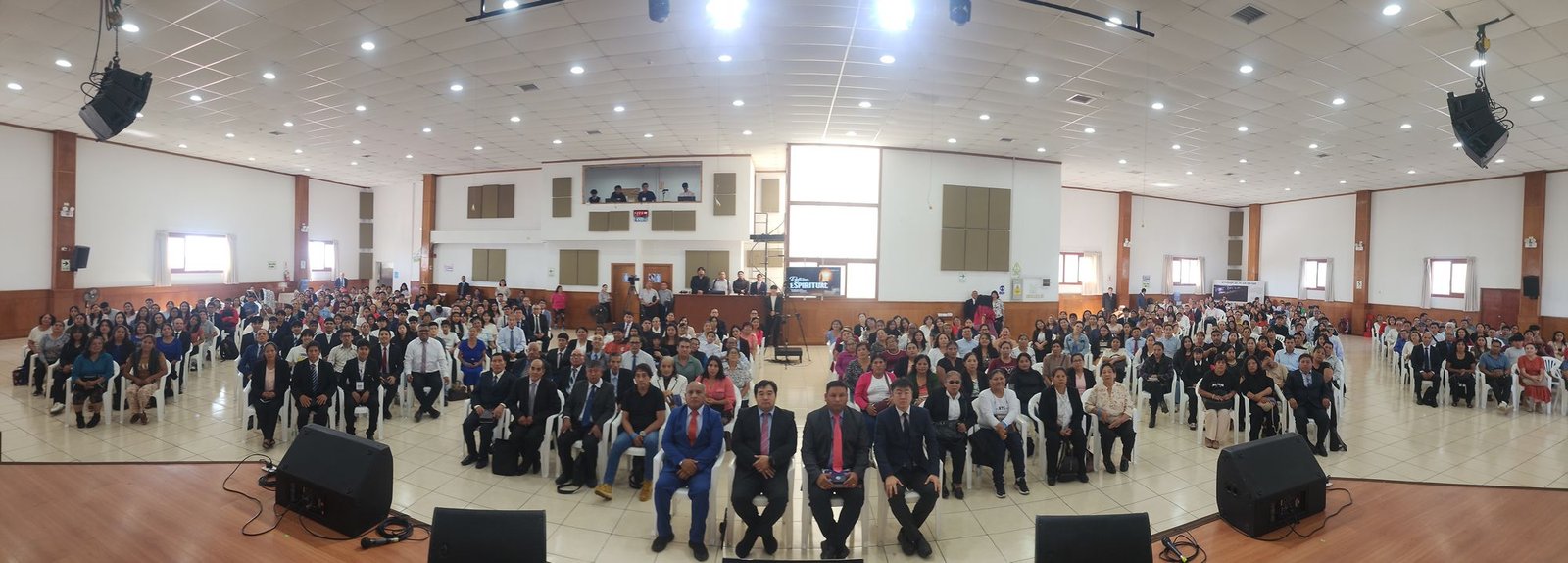 🌿 Retiro Espiritual 2025 El Dios que se manifiesta en la vida