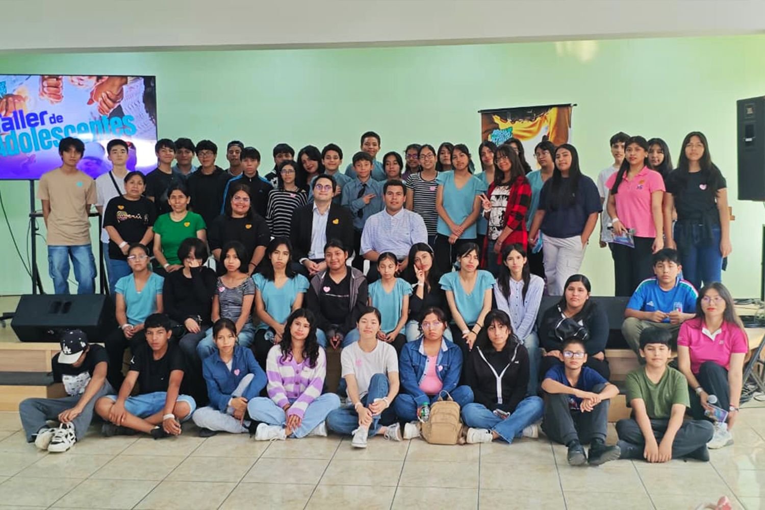 📖Encuentro de fe y comunión: Exitoso Taller de Adolescentes en la Iglesia Buenas Nuevas🌟