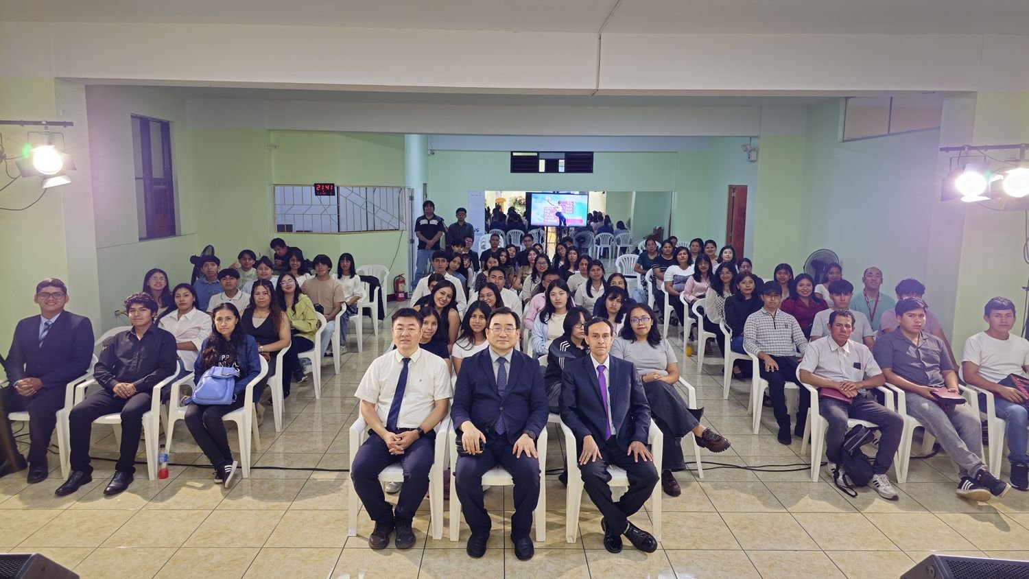 Primer Seminario Bíblico de Jóvenes 2026