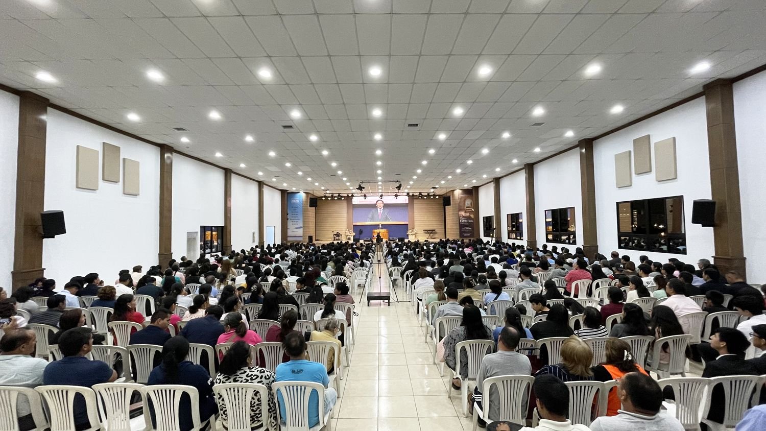 ⛪Primer Día del Retiro Nacional de la Misión Buenas Nuevas Perú🌱